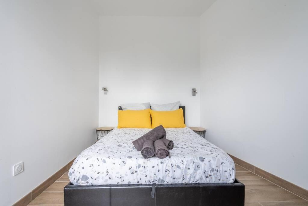 Appartement Cosy 30 M² Proche Rer B - 4 Min A Pied Aulnay-sous-Bois Exterior photo